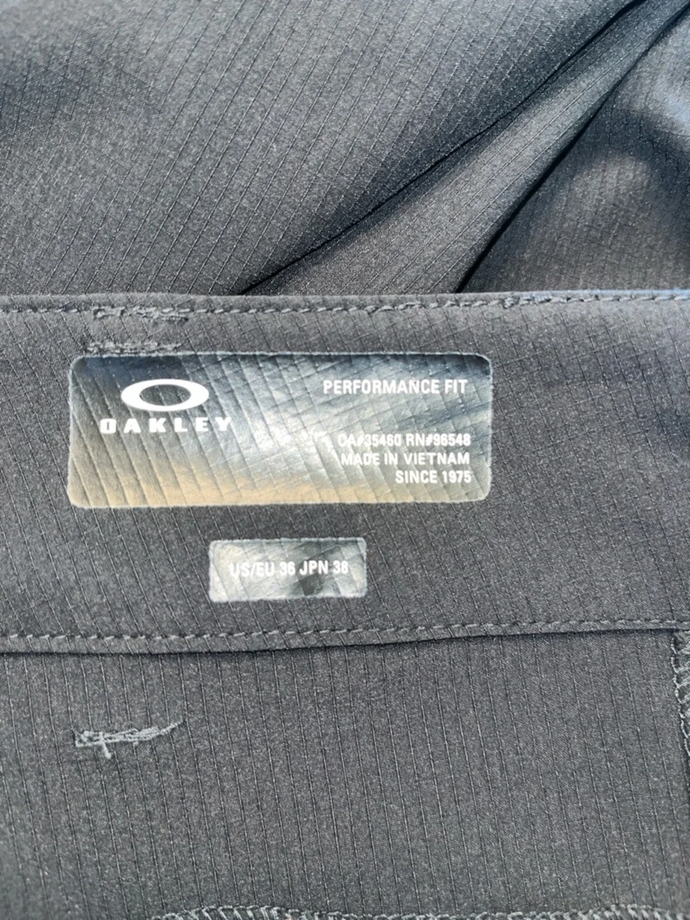 Oakley Men's Dark Navy Cargo Pants with Side Pockets